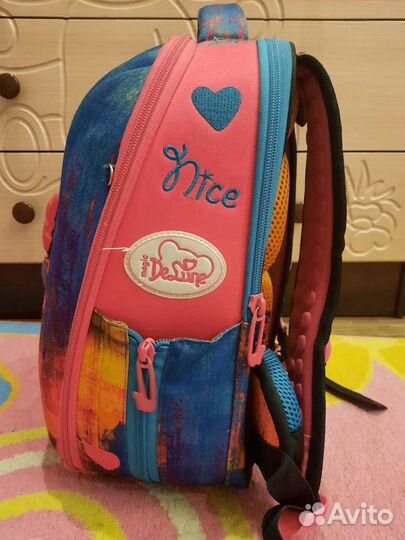 Рюкзак школьный для девочки