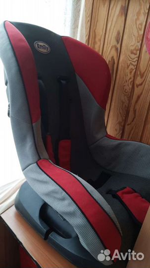 Автокресло Emily