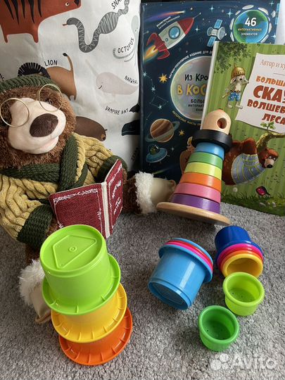 Пирамида IKEA, игрушки пакетом, пирамиды