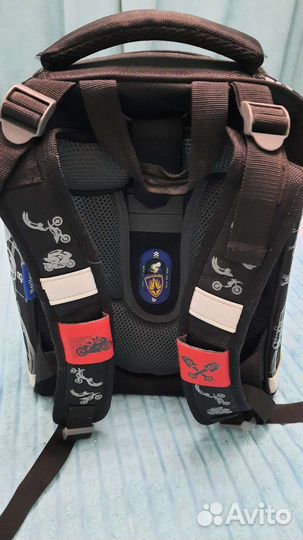 Школьный рюкзак