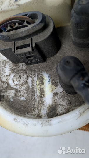 Насос топливный электрический Volkswagen Golf 4