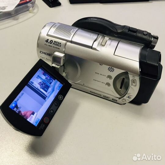 Видеокамера Sony DCR-dvd408e