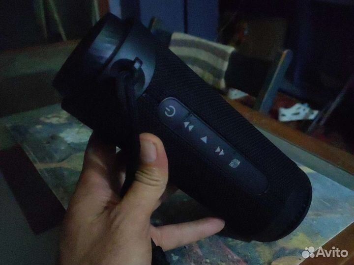 Блютуз колонка