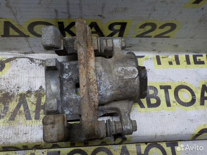 Суппорт задний правый Toyota Camry XV40 2006-2011