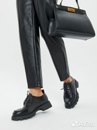 Лоферы полуботинки женские