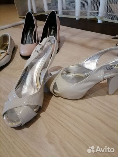 Босоножки женские 37 размер