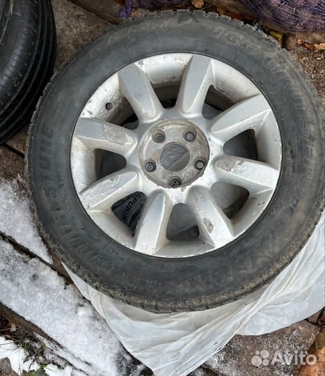 Bridgestone Ice Cruiser 7000 205/65 R16