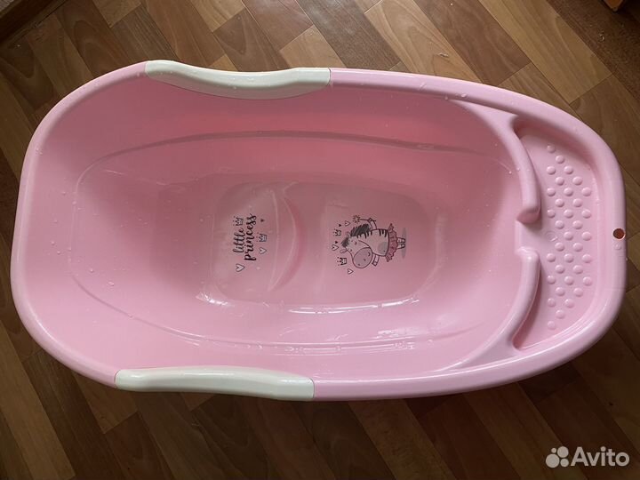 Ванночка для купания, горшок