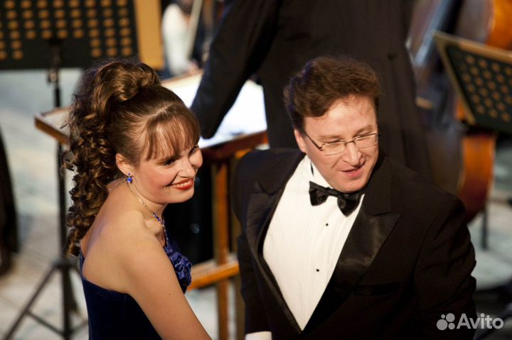 Педагог по вокалу / сольфеджио