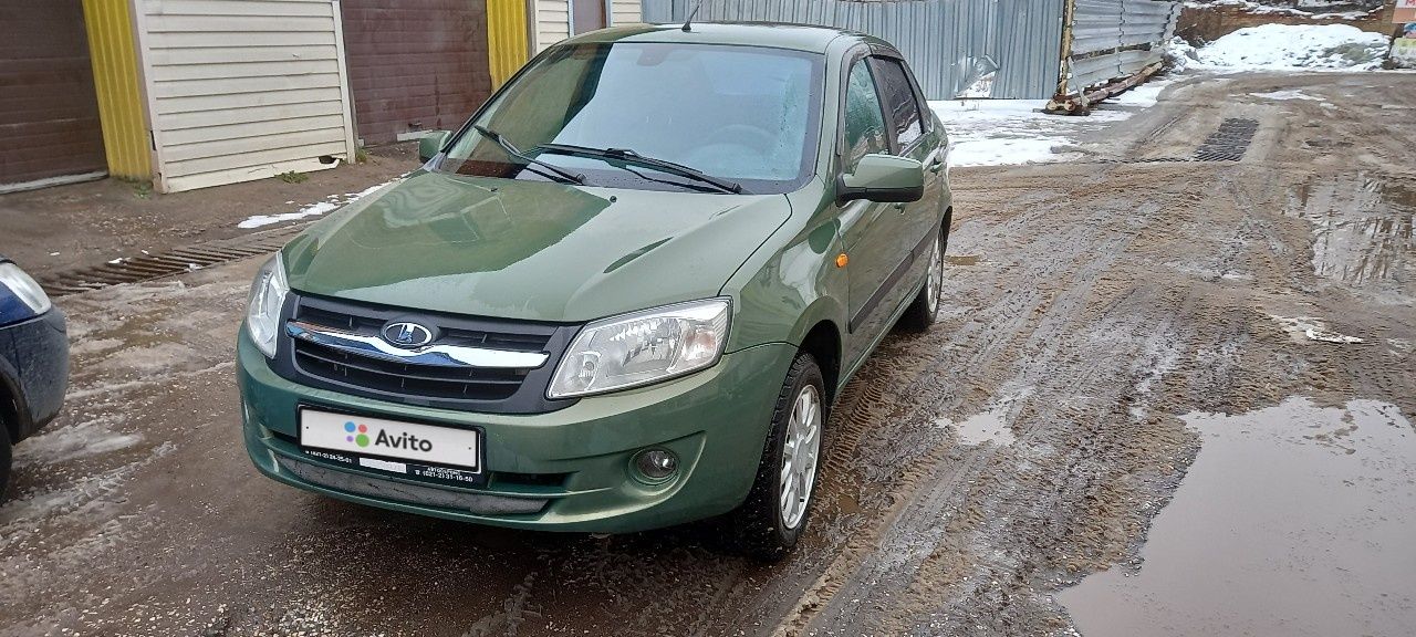 ВАЗ (LADA) Granta: фото владельца