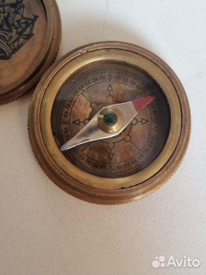 Компас. Оригинал. новый