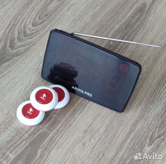 Кнопка вызова персонала и табло, часы, усилитель