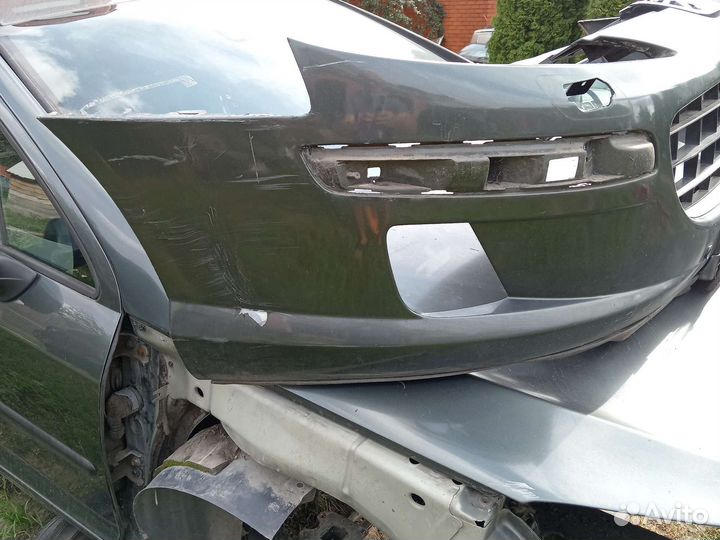 Передний бампер на пежо 407 2.0