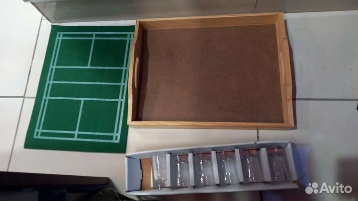 Поднос со стопками