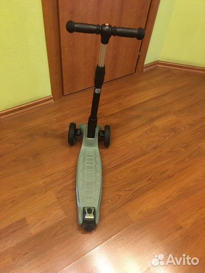Самокат детский трехколесный