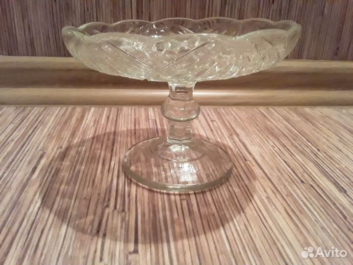 Ваза на нажке царские до 1917г