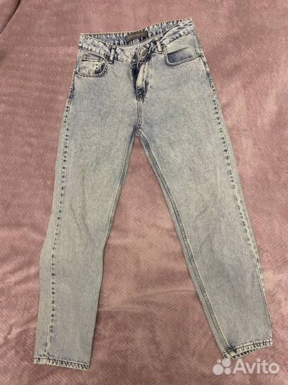 Джинсы