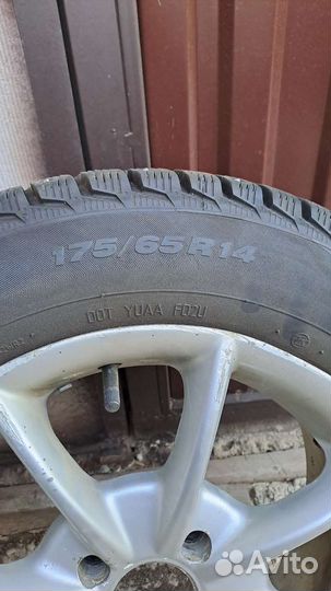 R14 Viatti Brina Nordico V-522 175/65, PCD 4x98 DIA 58.1