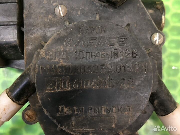 Передний правый стеклоподъемник 2110 2112