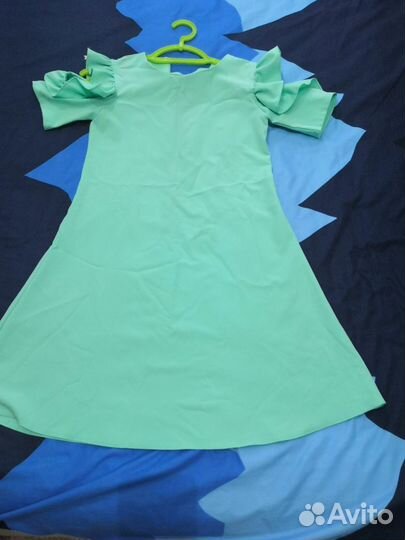 Платье для девочки новое