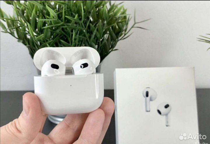 Беспроводные наушники AirPods 3