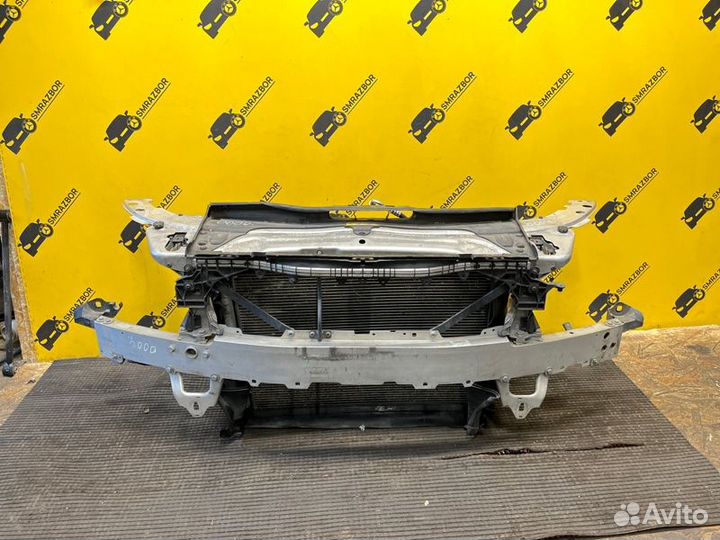 Телевизор кассета радиаторов Mercedes Benz C W205