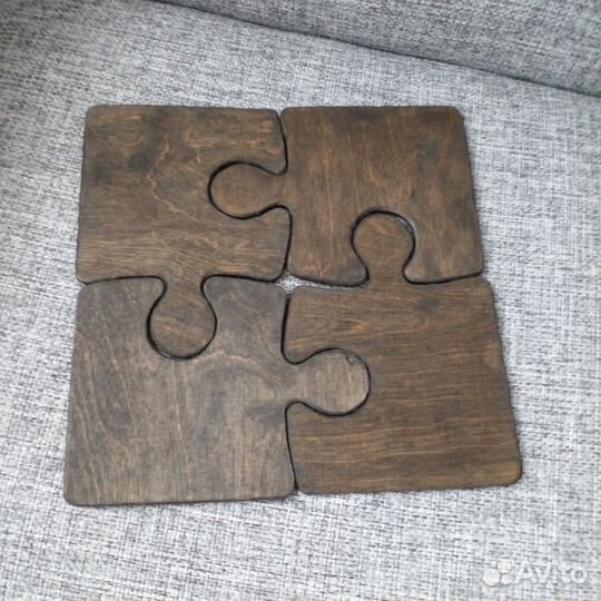 Подстаканник из дерева