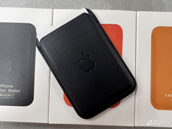 Картхолдер Apple MagSafe Wallet Leather