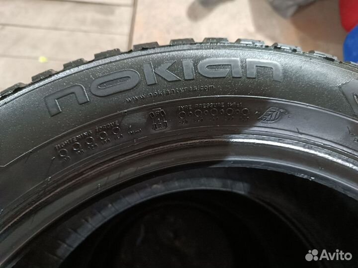 Nokian Tyres Hakkapeliitta 8 205/55 R16 94T