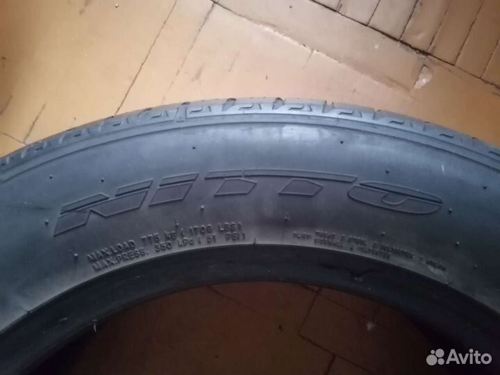 Nitto NT421Q 235/55 R17 99V