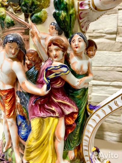 Ваза Capodimonte