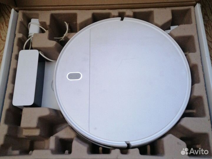 Робот пылесос xiaomi mi robot vacuum mop essential