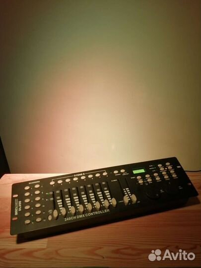 Световой пульт DMX 240 расческа