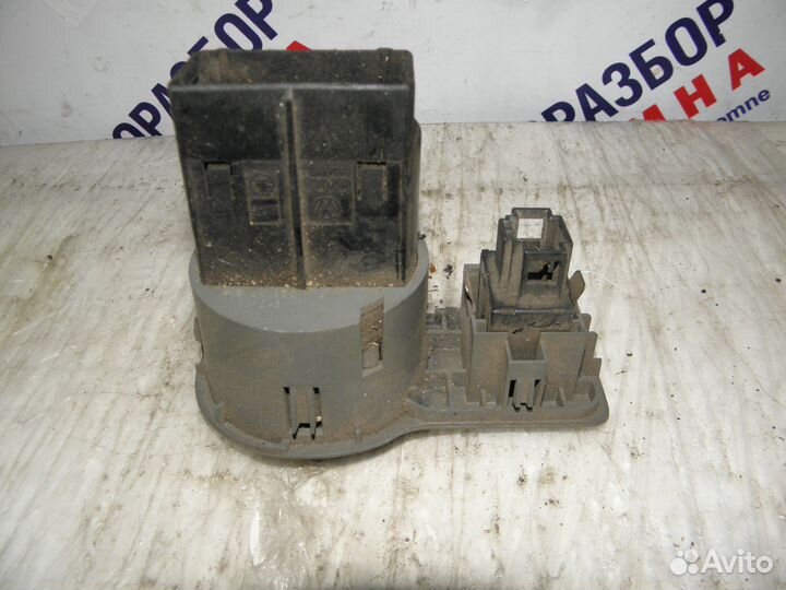 Блок управления светом Skoda Octavia A4 1U1941565