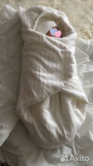 Конверт, комбинезон, шапочка, одеяло на выписку