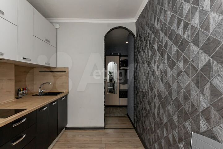 2-к. квартира, 44 м², 3/9 эт.