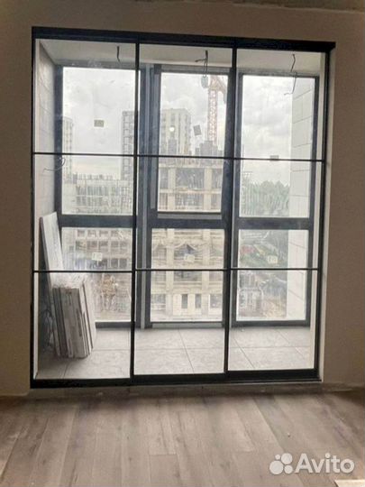 Стеклянная перегородка