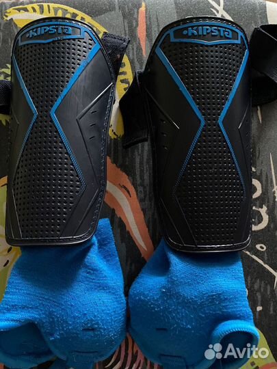 Щитки футбольные детские