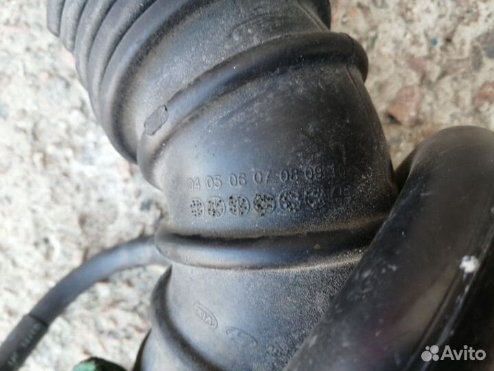 Патрубок Воздушный Киа Рио 2 1.4 G4EE