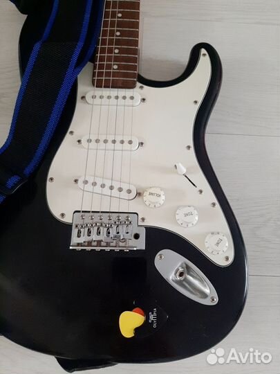 Электрогитара