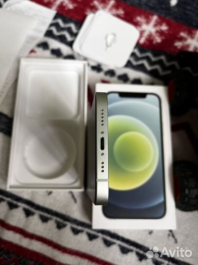 iPhone 12 64gb green