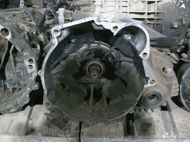 МКПП Mitsubishi Lanser 1993 1,5 л KM201 10