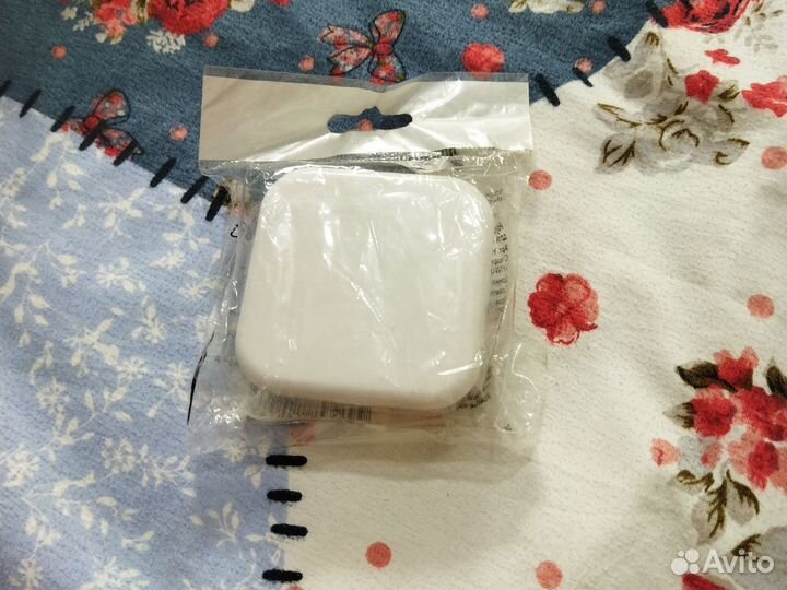 Наушники с микрофоном новые