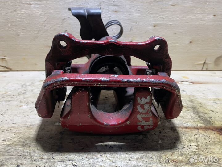 Суппорт задний левый Alfa Romeo 159 S53