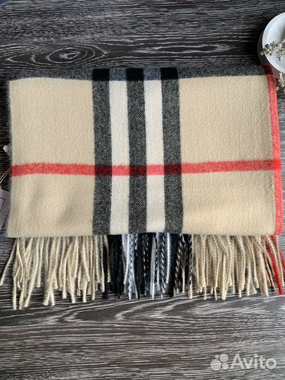 Палантин женский новый