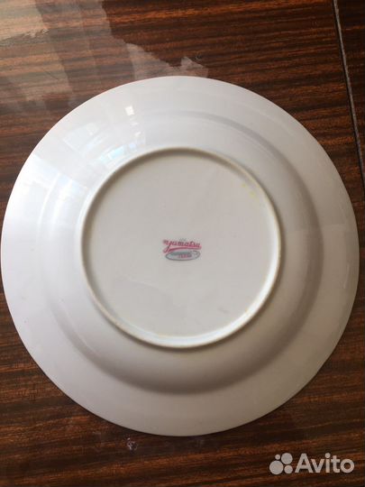 Тарелки, фарфор, Япония