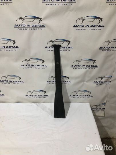 Обшивка центральной стойки верхняя ваз (LADA) 2114