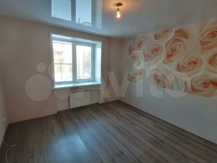 Комната 12 м² в 4-к., 2/9 эт.