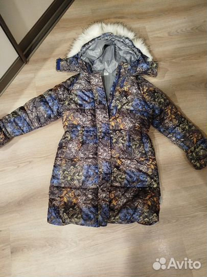 Пуховик на девочку 146