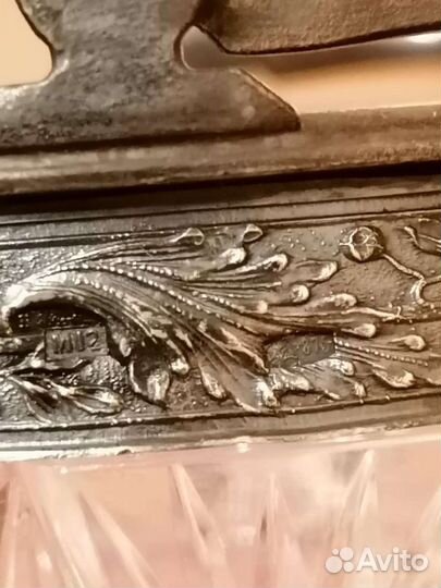 Хрустальная конфетница